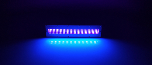 印刷機(jī)構(gòu)包含印版滾筒、壓印滾筒和離合壓裝置